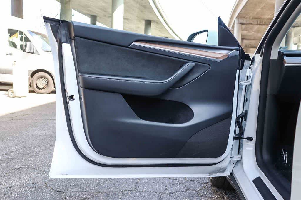 Thumbnail: 2024 Tesla Model Y - 21