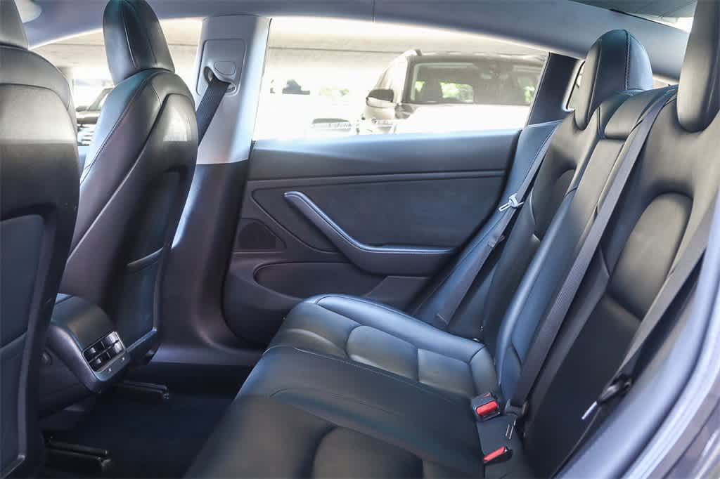 Thumbnail: 2019 Tesla Model 3 - 18