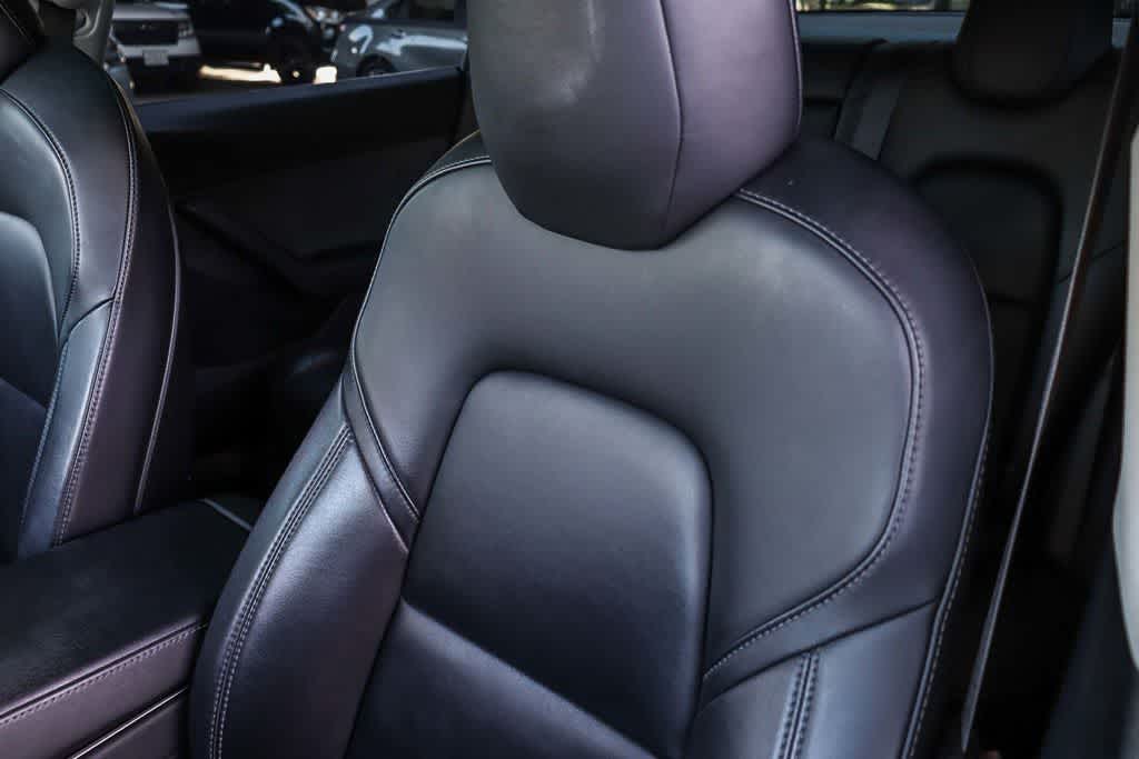 Thumbnail: 2018 Tesla Model 3 - 25