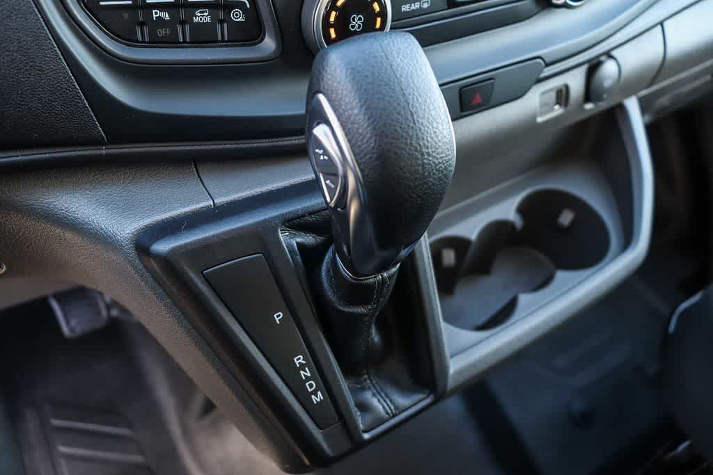 Thumbnail: 2023 Ford Econoline - 21