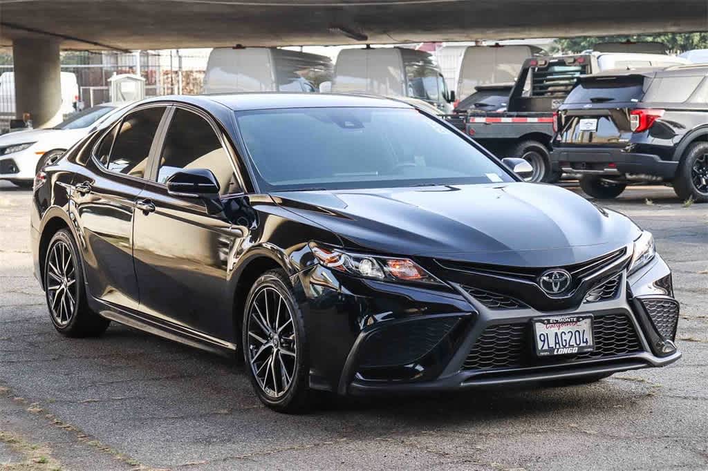 Thumbnail: 2024 Toyota Camry - 3