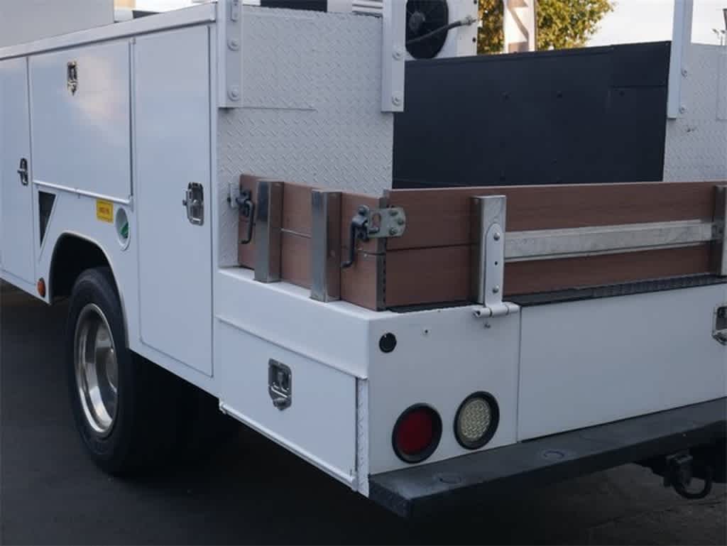 Thumbnail: 2008 Ford F-550 - 11