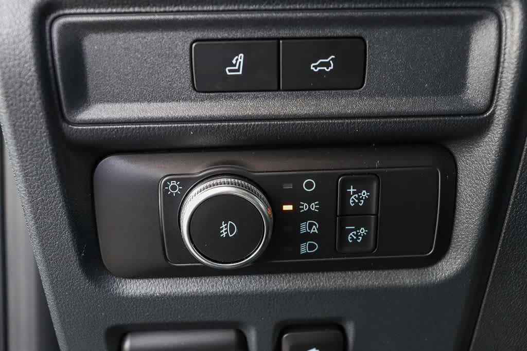 Thumbnail: 2022 Ford Expedition - 23