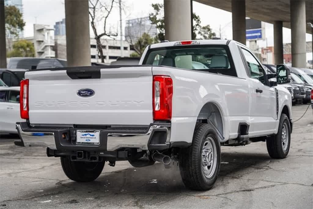 2024 Ford F-350 XL 5