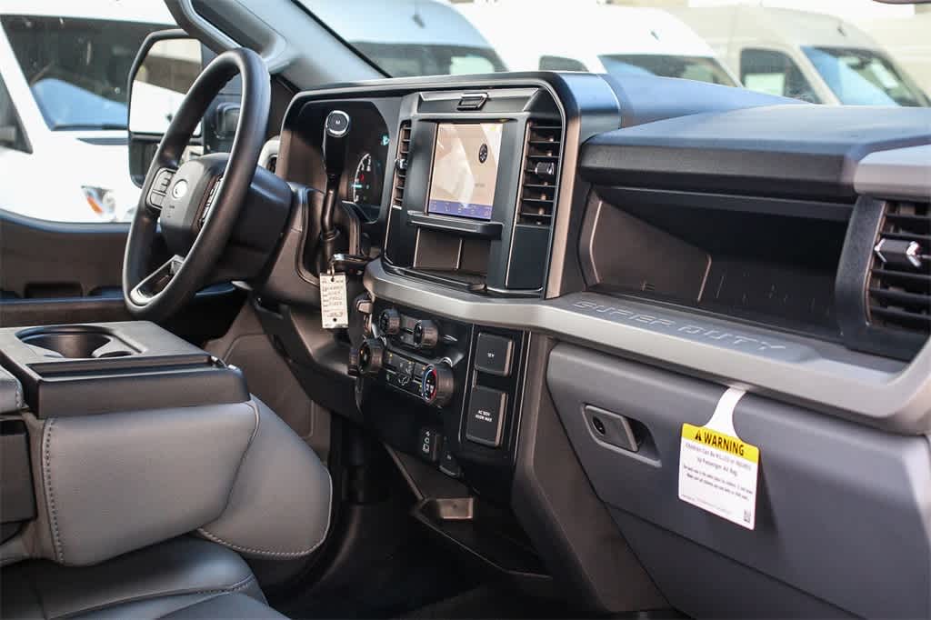 Thumbnail: 2026 Ford F-350 - 18