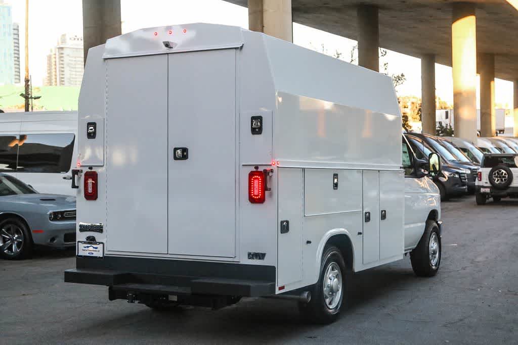 Thumbnail: 2026 Ford Econoline - 6