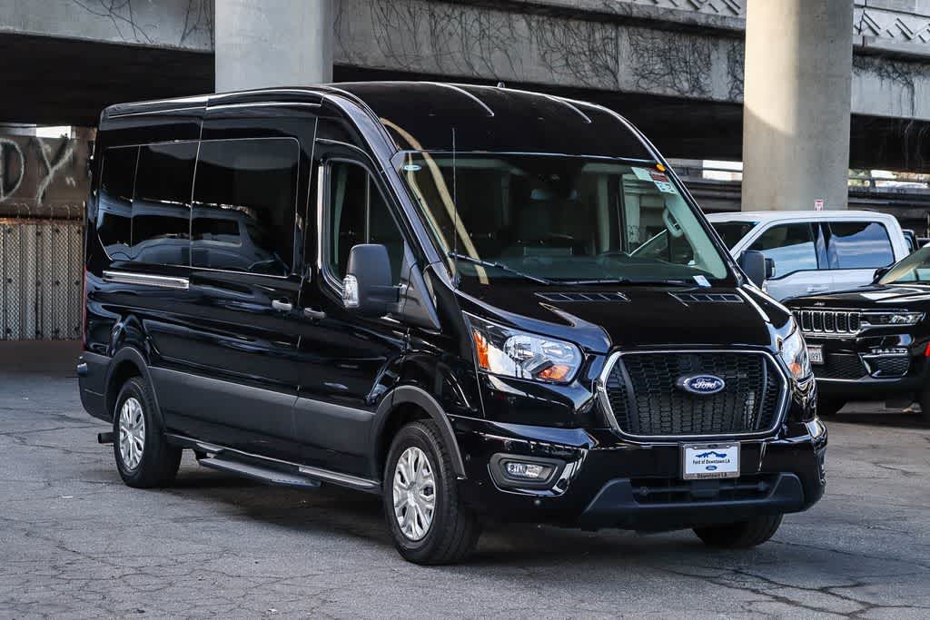 Thumbnail: 2024 Ford Econoline - 3