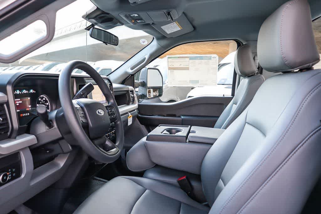 Thumbnail: 2026 Ford F-350 - 17