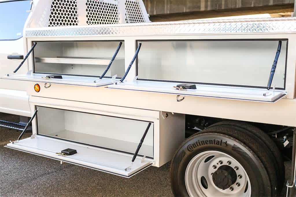 Thumbnail: 2026 Ford F-550 - 13