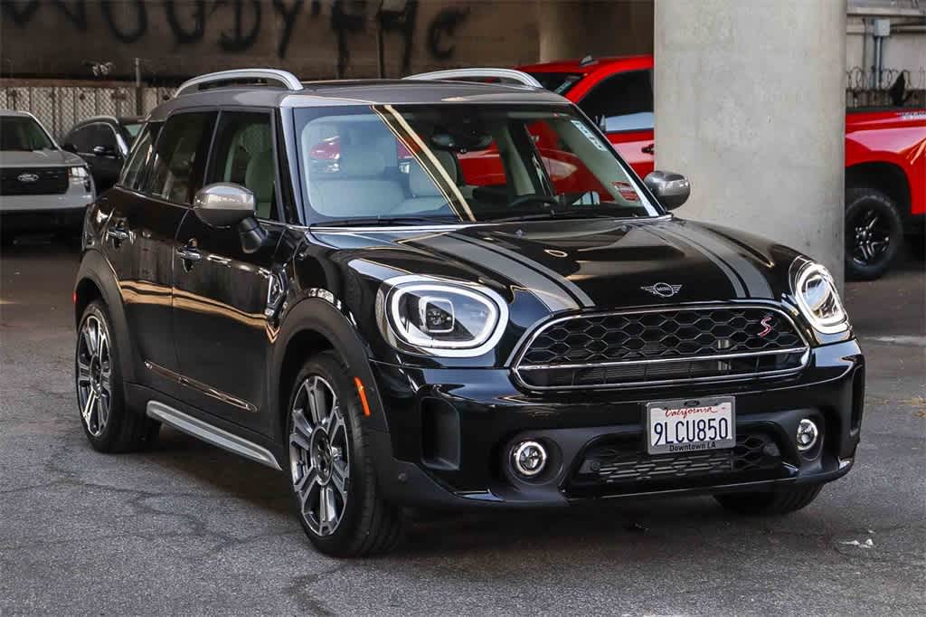 Thumbnail: 2024 MINI Cooper Countryman - 3