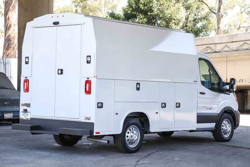 2025 Ford Transit Cutaway Base