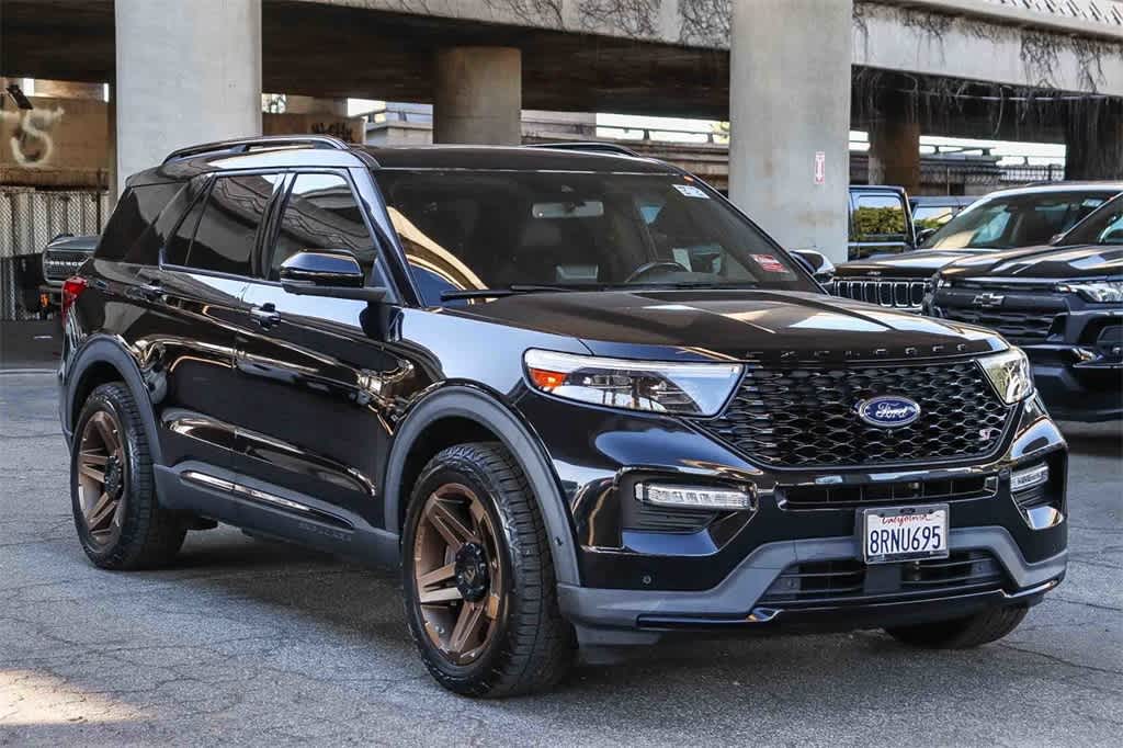 Thumbnail: 2020 Ford Explorer - 3
