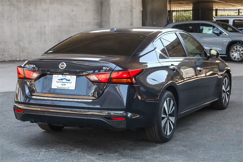 Thumbnail: 2022 Nissan Altima - 6