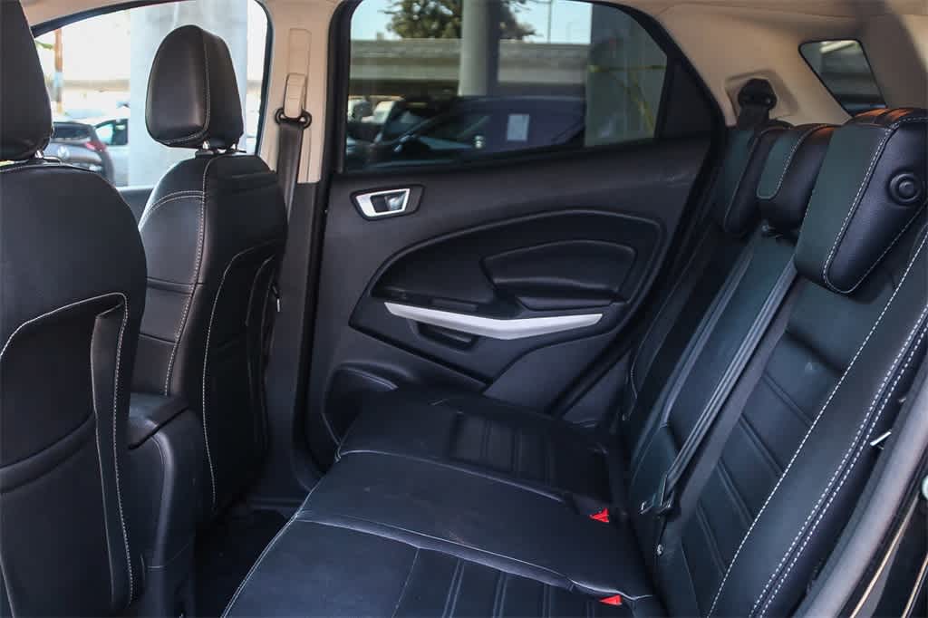 Thumbnail: 2018 Ford EcoSport - 18