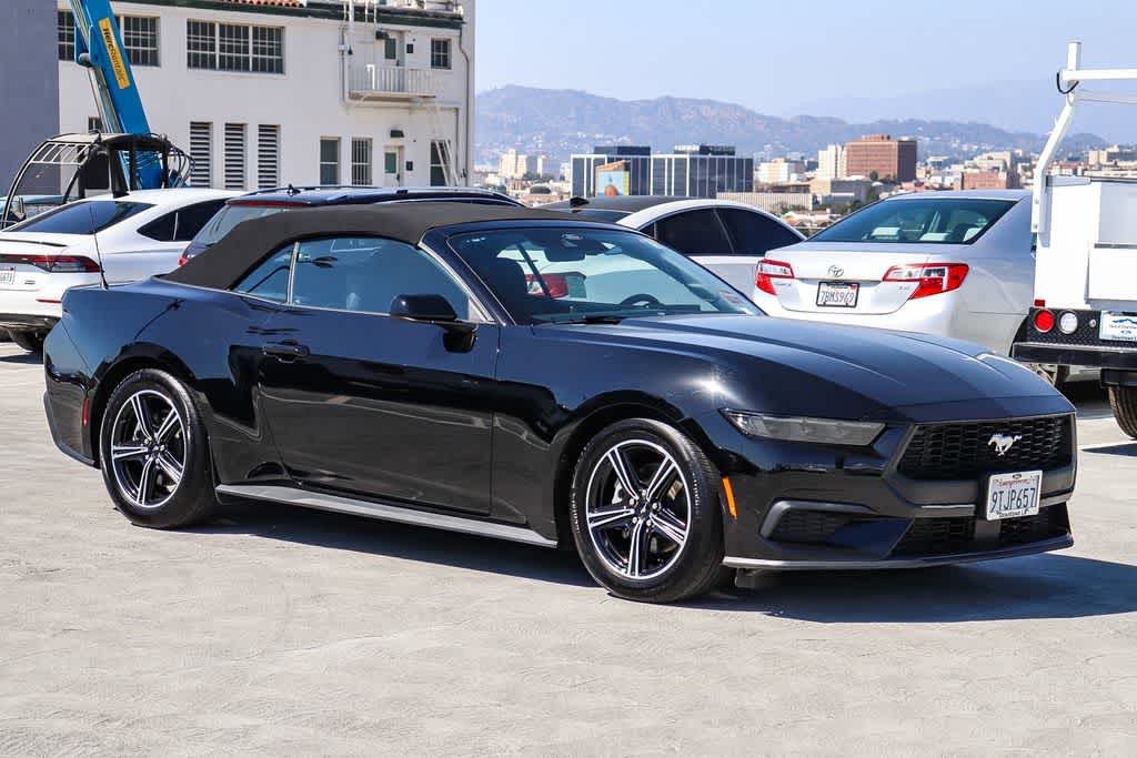 Thumbnail: 2025 Ford Mustang - 3