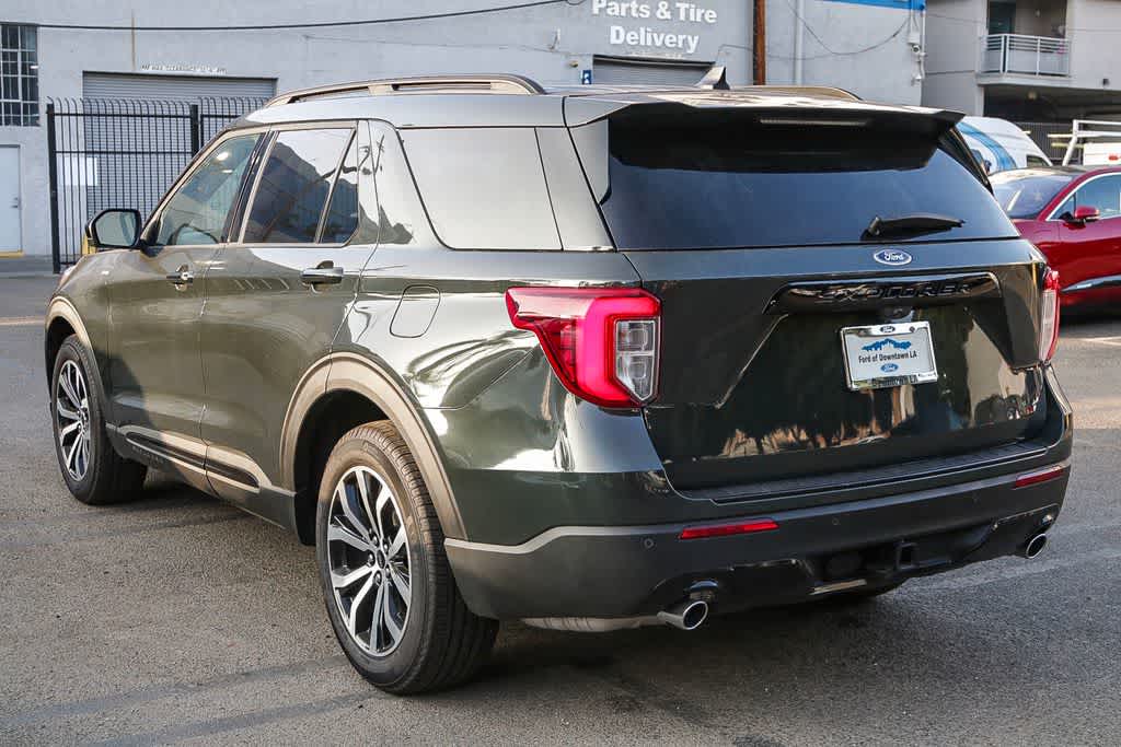 Thumbnail: 2023 Ford Explorer - 8
