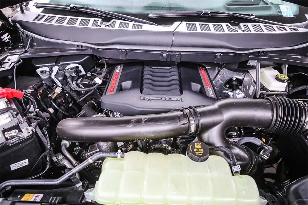 Thumbnail: 2025 Ford F-150 - 31