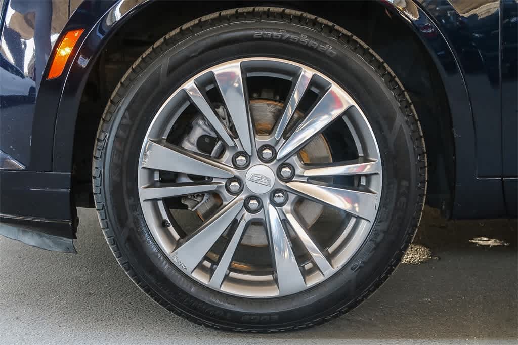 Thumbnail: 2022 Cadillac XT6 - 11