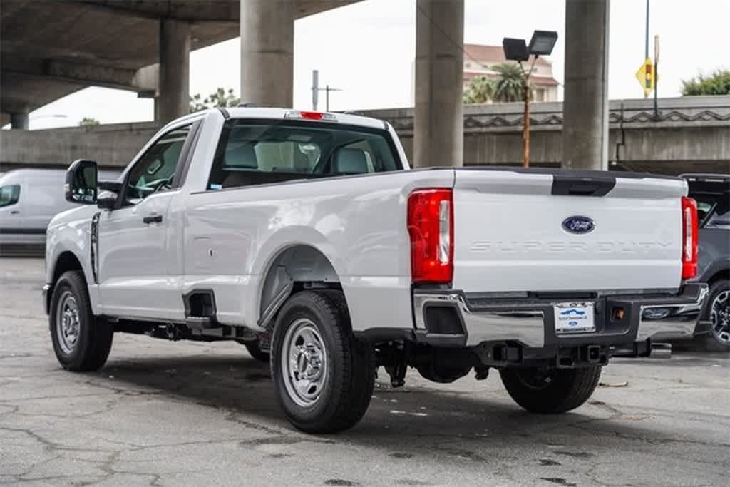 2024 Ford F-350 XL 7