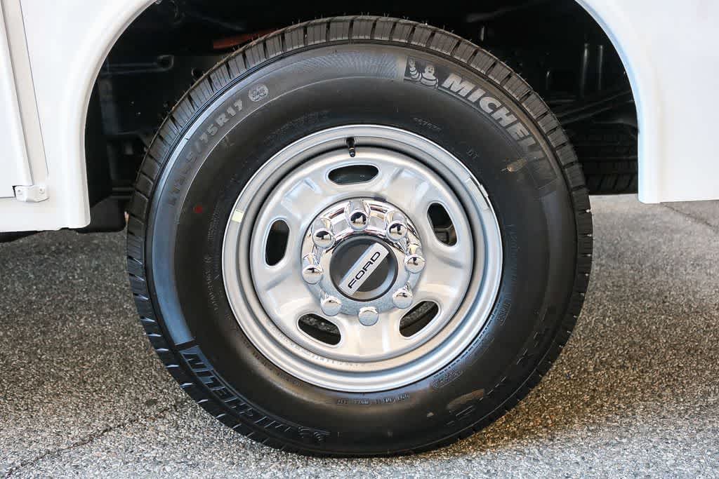 Thumbnail: 2026 Ford F-250 - 15