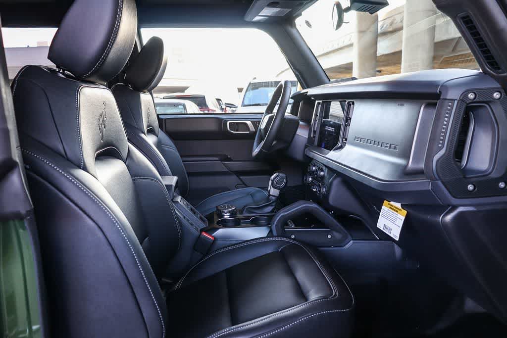 Thumbnail: 2025 Ford Bronco - 17