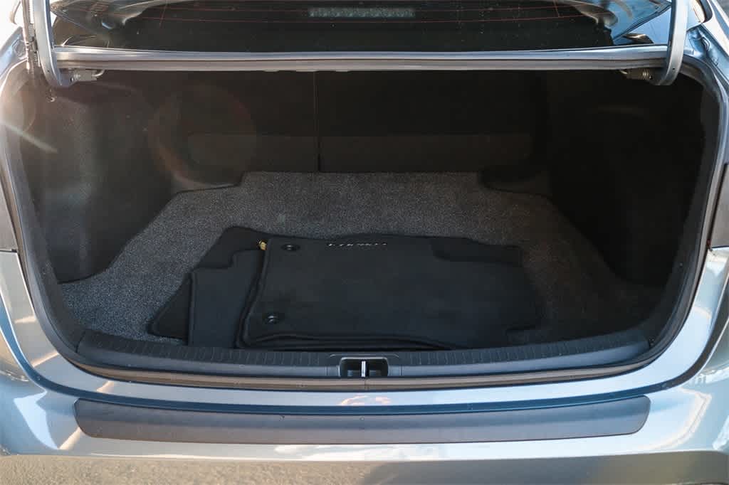 Thumbnail: 2021 Toyota Corolla - 25