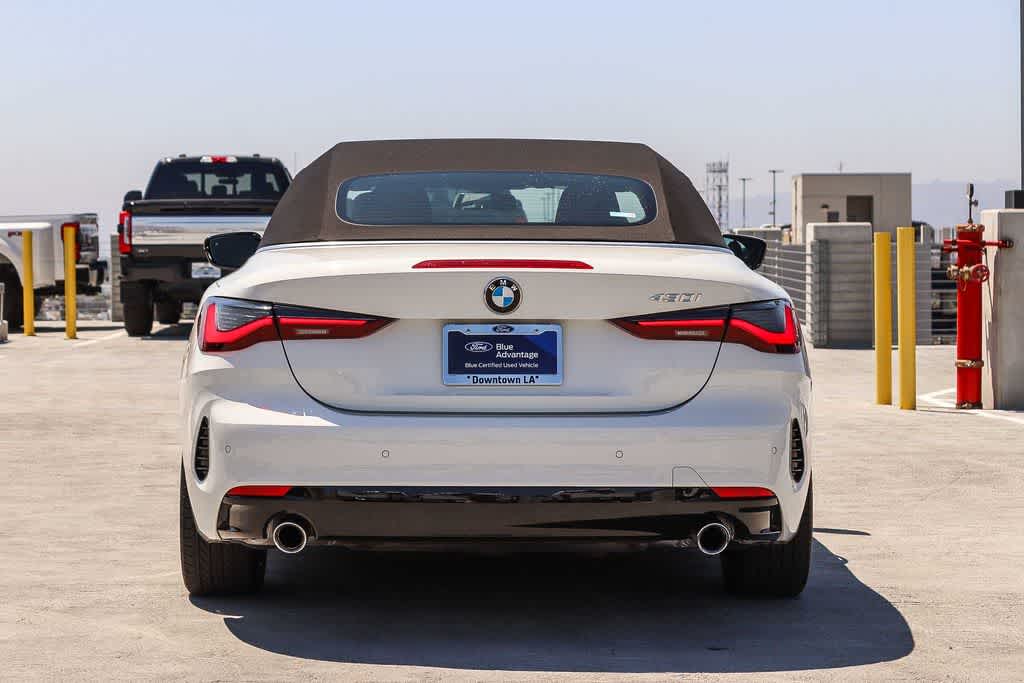 Thumbnail: 2026 BMW 4 Series - 4