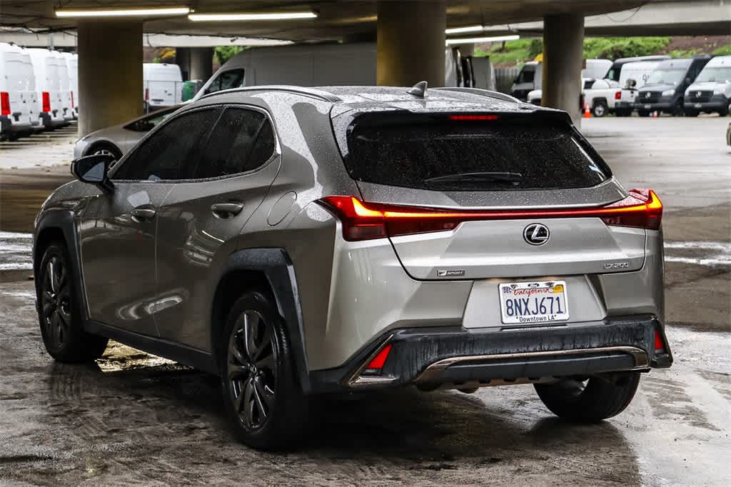 Thumbnail: 2019 Lexus UX - 6