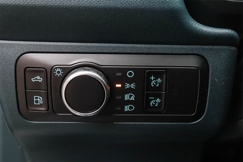 Thumbnail: 2025 Ford Maverick - 23