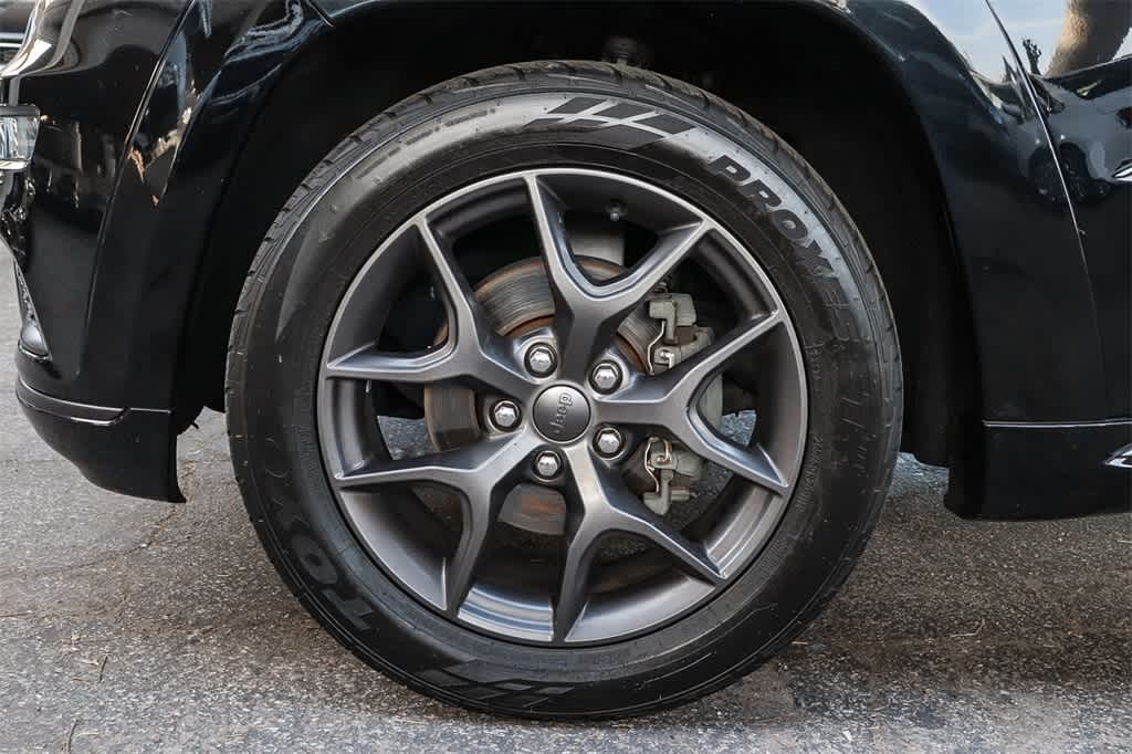 Thumbnail: 2020 Jeep Grand Cherokee - 11