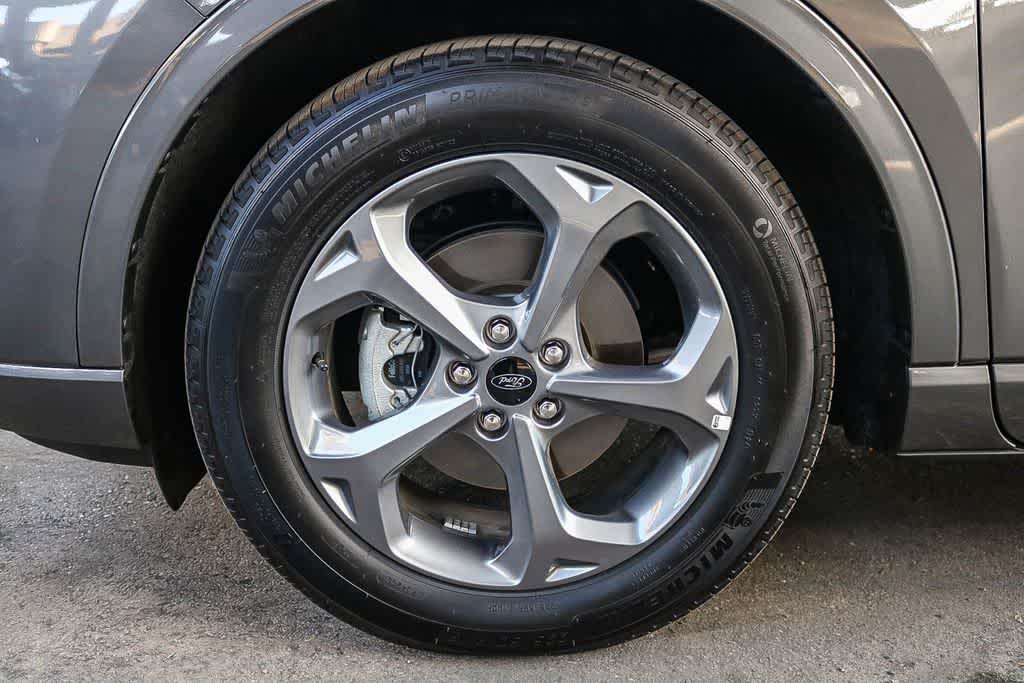 Thumbnail: 2024 Ford Escape - 11