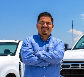 Staff member Enrique Covarrubias from ID_9d8ee5