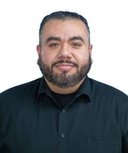 Staff member Ruben Garcia from ID_51113d03d426