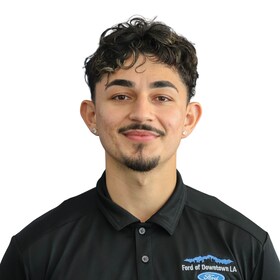 Staff member Adrian Godinez from ID_5dc7b4c47535