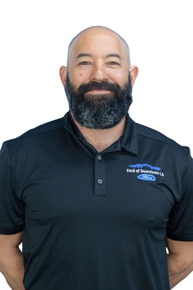 Staff member Nelson Gutierrez from ID_4fa41e1c74e0