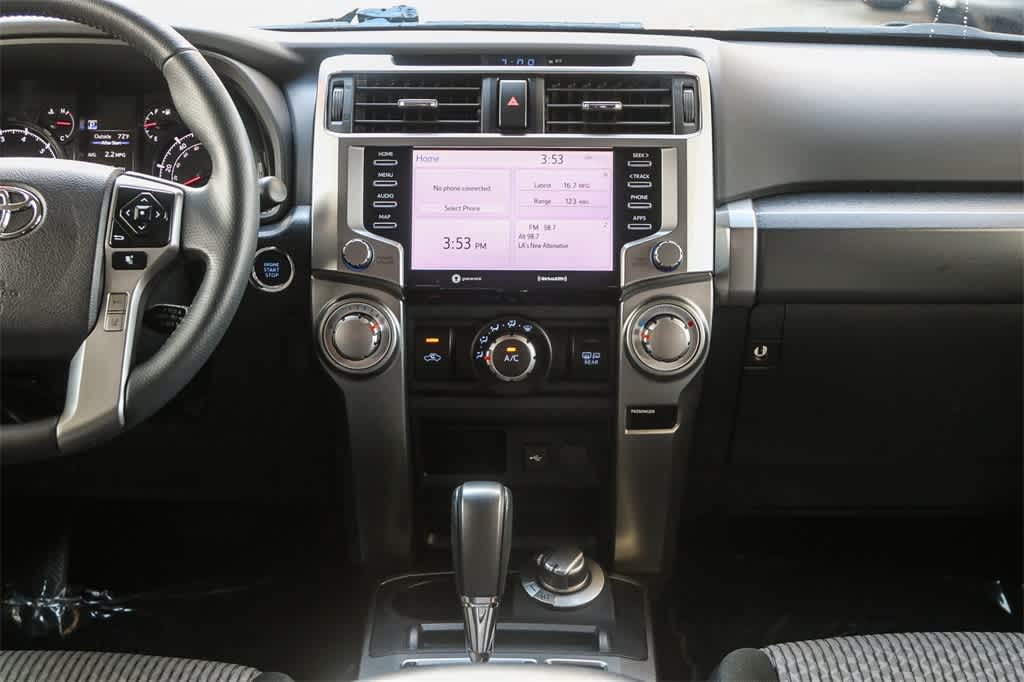 Thumbnail: 2022 Toyota 4Runner - 14