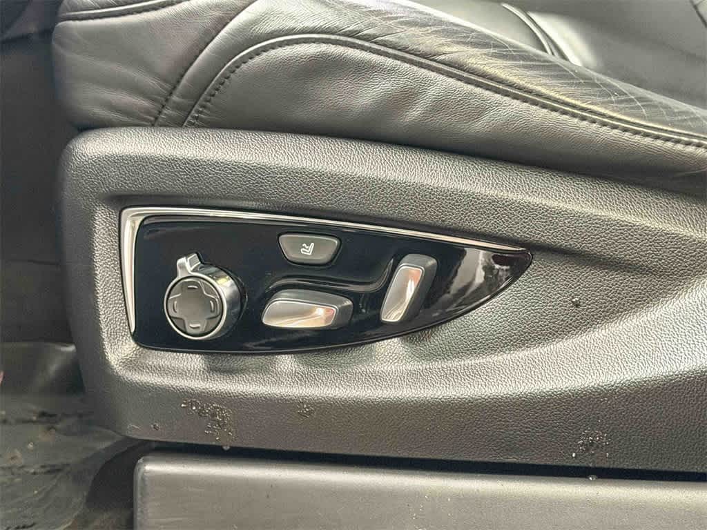 Thumbnail: 2020 Cadillac Escalade - 21