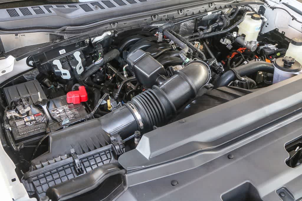 Thumbnail: 2025 Ford F-350 - 35