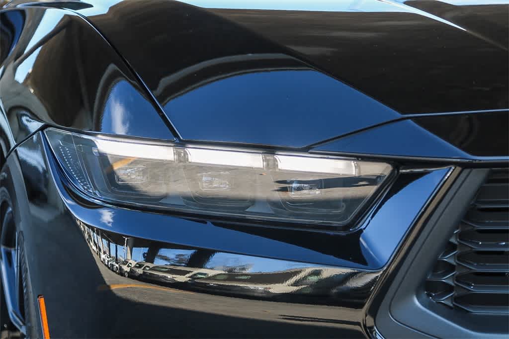 Thumbnail: 2025 Ford Mustang - 4