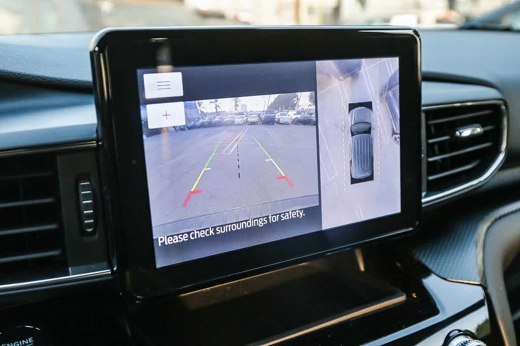 Thumbnail: 2023 Ford Explorer - 24