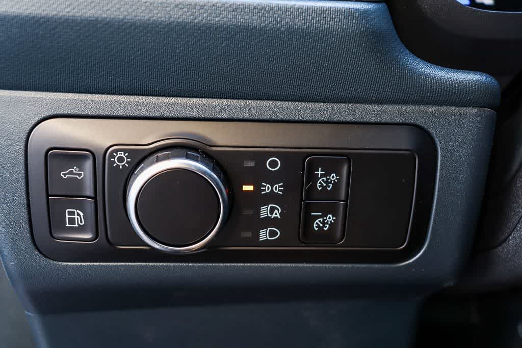 Thumbnail: 2026 Ford Maverick - 21