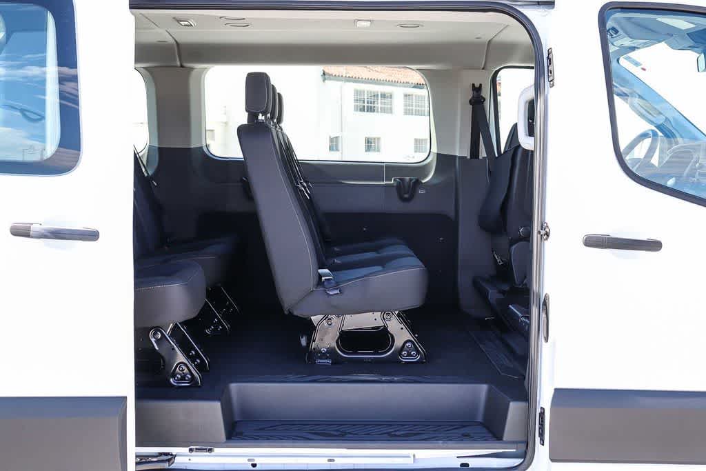 Thumbnail: 2023 Ford Econoline - 19