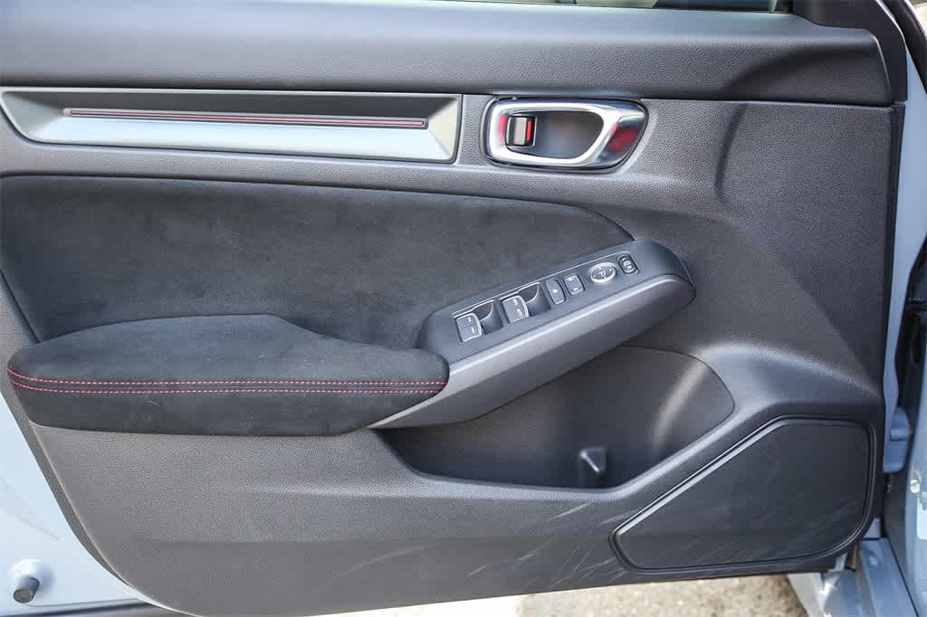 Thumbnail: 2023 Honda Civic - 21