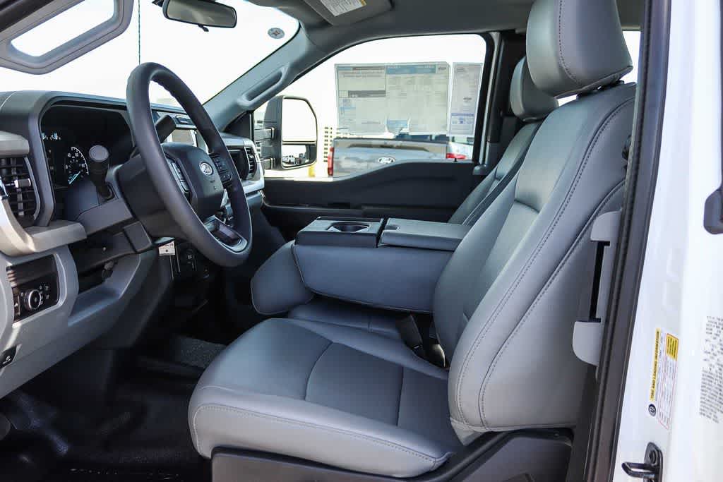Thumbnail: 2026 Ford F-250 - 17