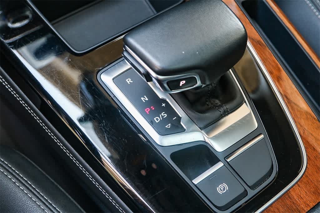 2022 Audi Q5 e Premium Plus 22