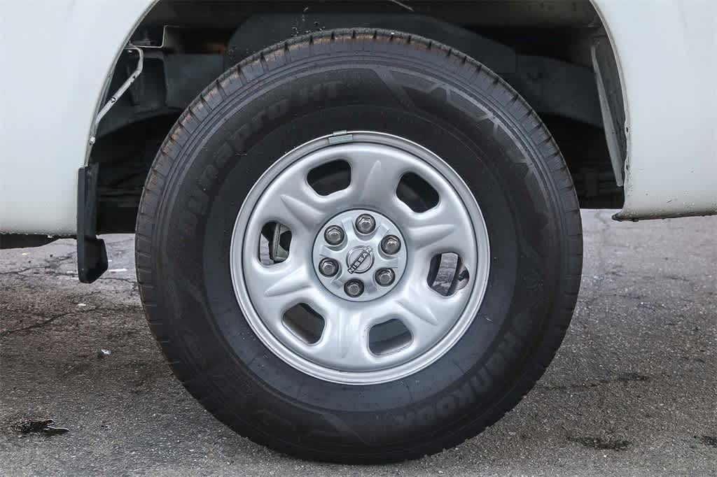 Thumbnail: 2023 Nissan Frontier - 10