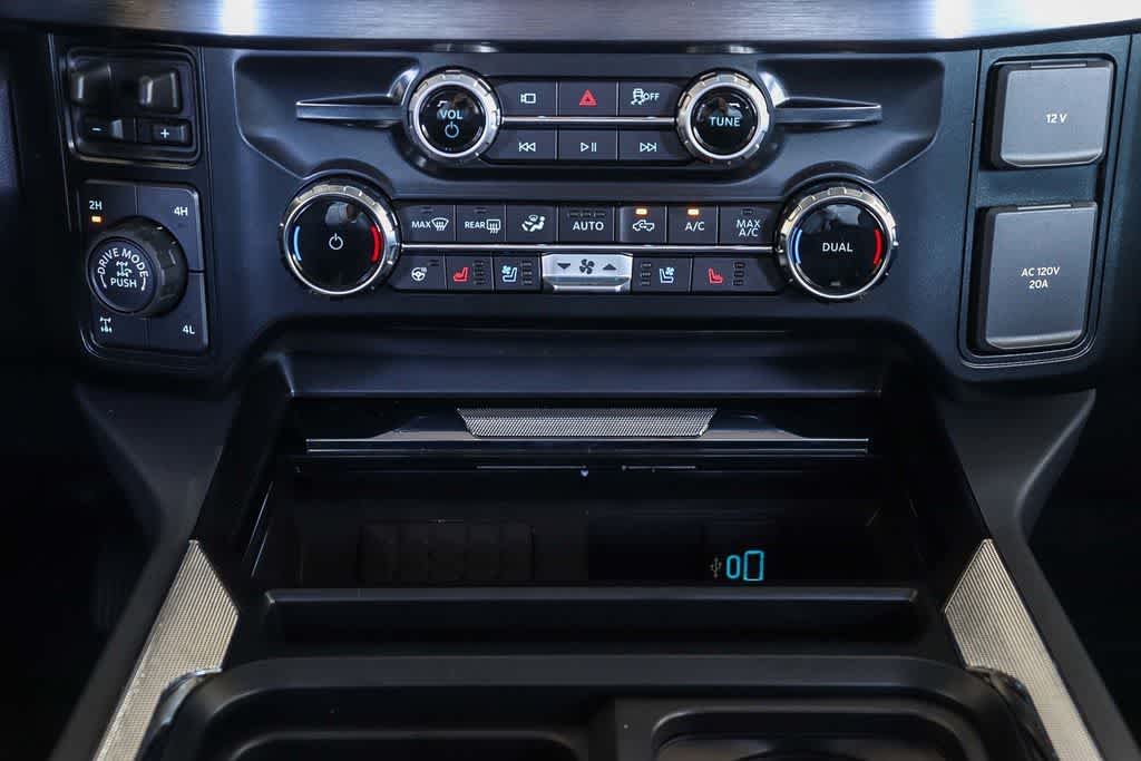 2025 Ford F-350 Super Duty Lariat - Photo 14