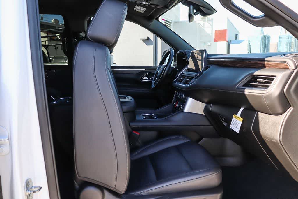 Thumbnail: 2022 Chevrolet Tahoe - 12