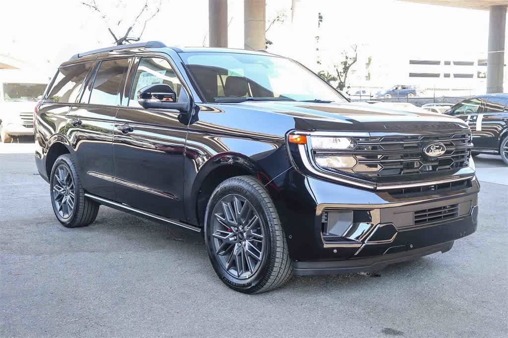 Thumbnail: 2025 Ford Expedition - 3