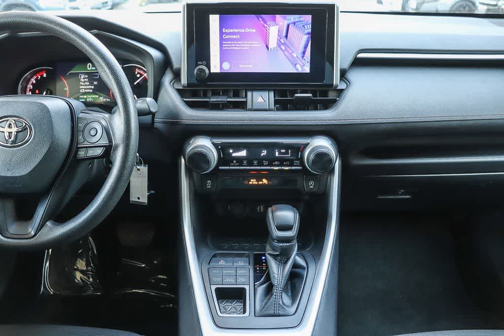 Thumbnail: 2024 Toyota RAV4 - 12